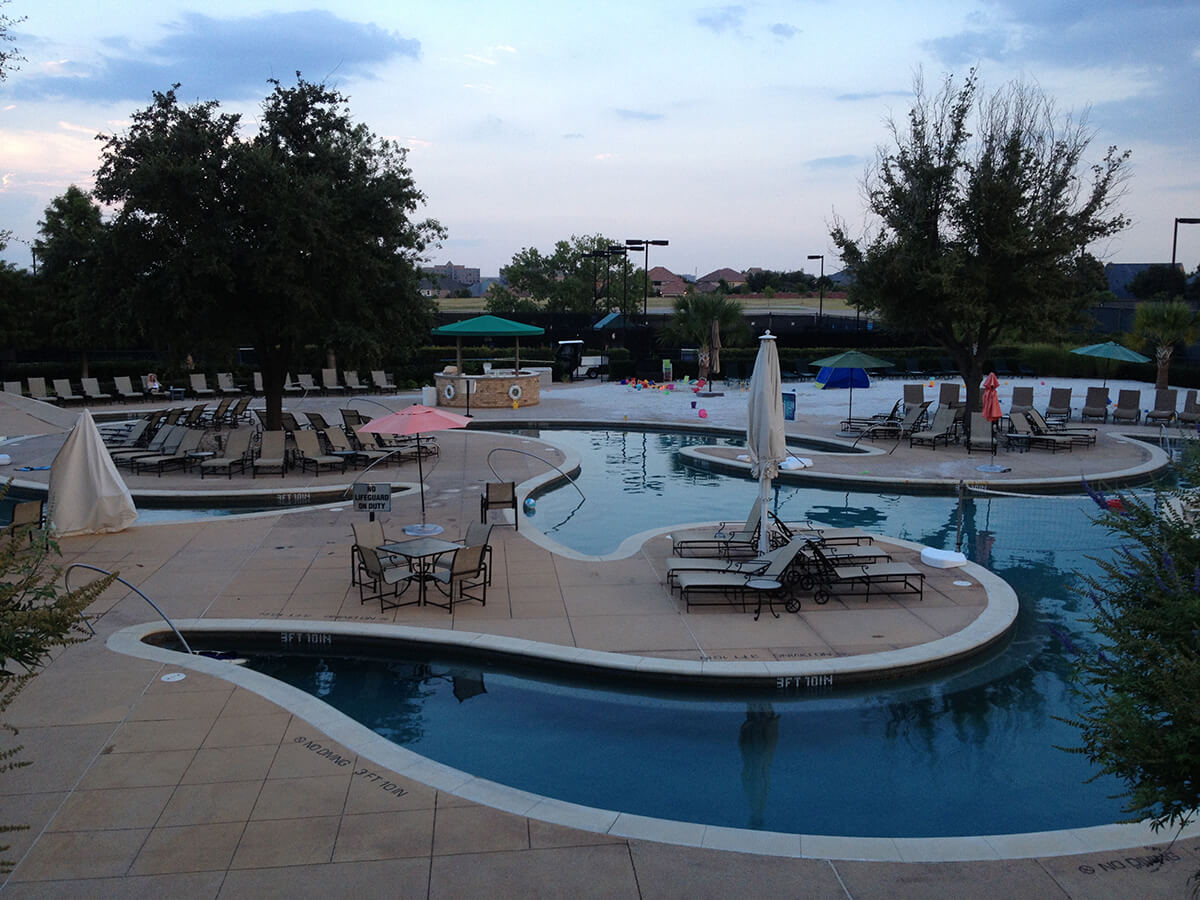 Four Seasons Hotel pool